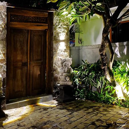 O.B Oemah Bone Homestay Sanur  Bagian luar foto